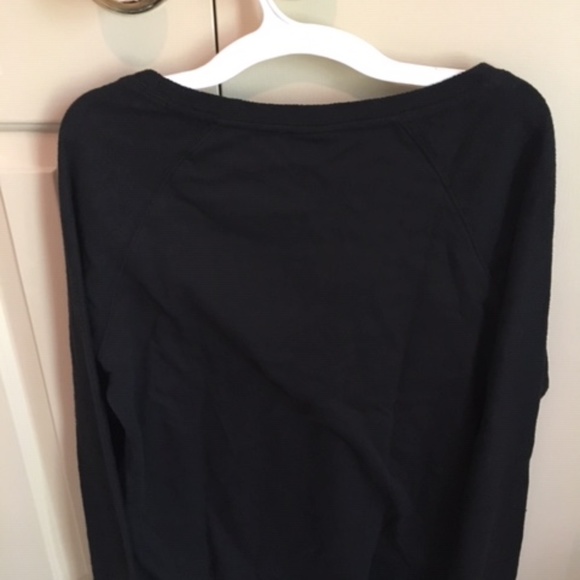 NWT Size L Juniors Panthers Sweatshirt - Picture 5 of 5